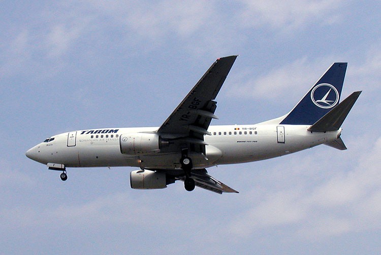 11 agenții Tarom au fost închise și 185 de angajați au plecat din companie