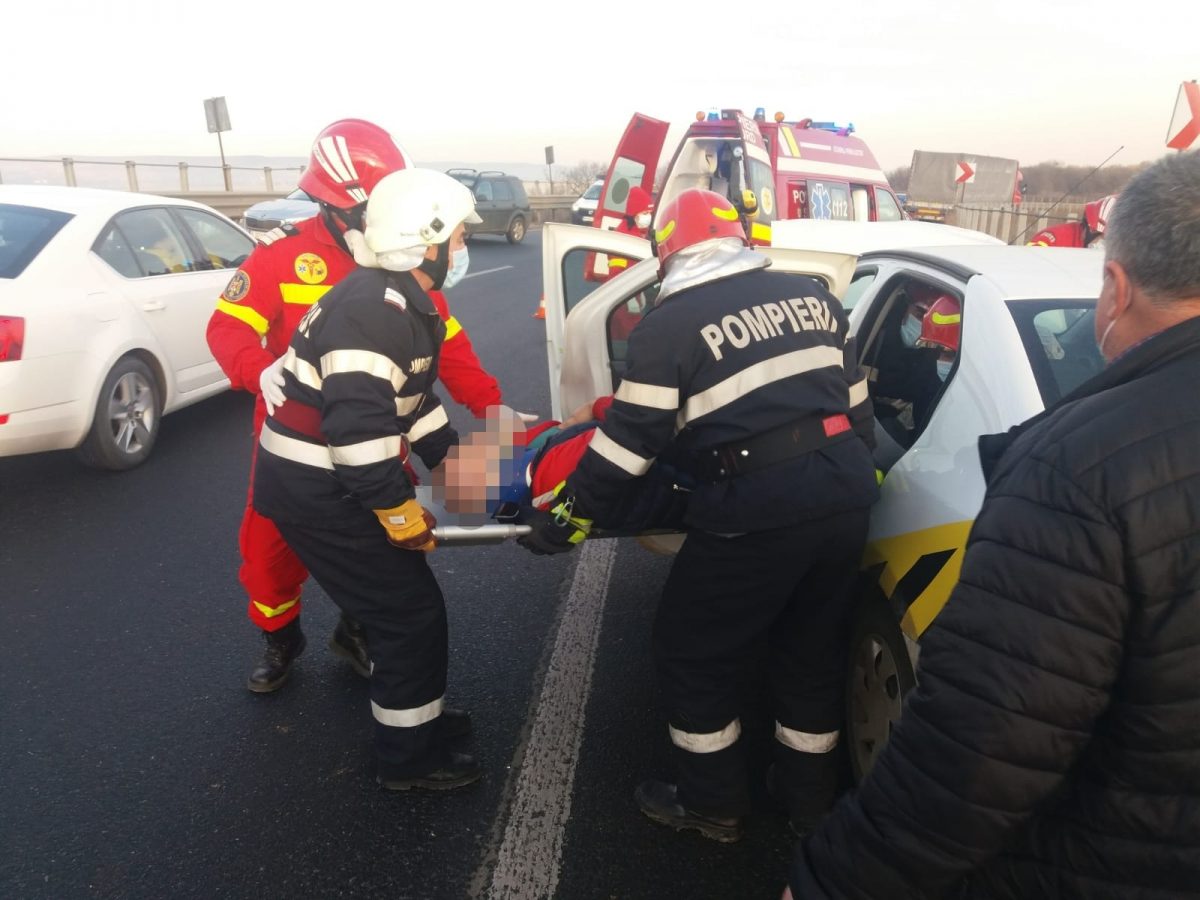 Un voluntar român povestește întâmplările de zi cu zi ale medicilor SMURD. „Avea 19 ani și era în clasa a XII-a…”