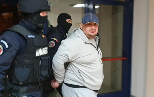 Declarații explozive despre Smiley. Un interlop povestește cum  i-ar fi pregătit „cocaină la bong” cântărețului