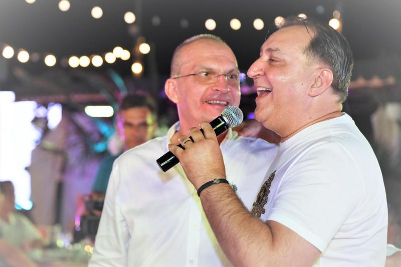 Vali Vijelie spune de ce nu recunosc românii că ascultă manele ”Nu vreau să se supere pe mine”