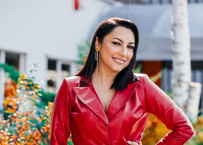 Andra, probleme de sănătate în urma infecției cu virusul SARS-CoV-2! Vocea artistei a avut de suferit. „Nu am voie să fac un efort prea mare”