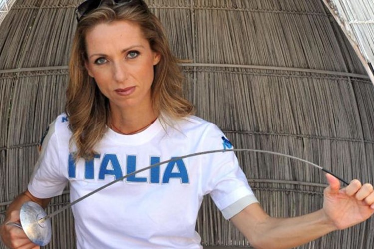 Valentina Vezzali, cea mai galonată floretistă din istoria scrimei