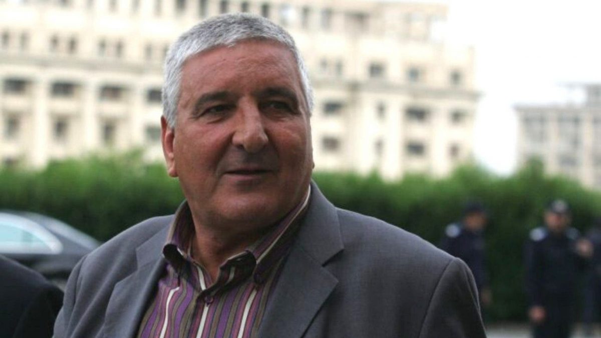 Rică Răducanu a fost internat de urgență la spital. Care este starea de sănătate a fostului fotbalist