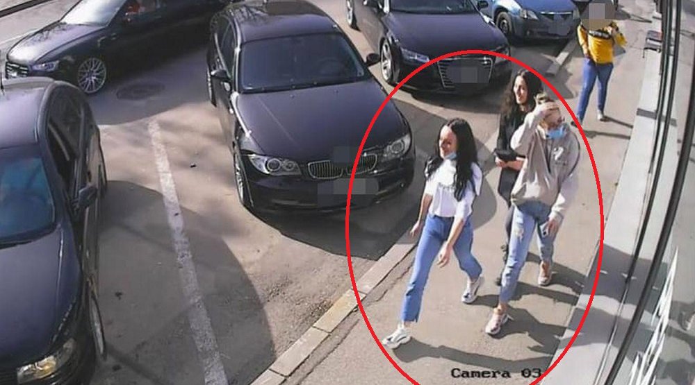 3 tinere din Argeș au găsit o borsetă cu peste 13.000 de euro și au păstrat-o. Gestul făcut după ce și-au văzut pozele pe Internet