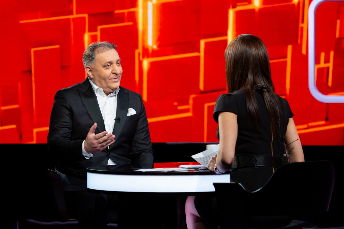 A izbucnit în lacrimi, în direct! Drama lui Vali Vijelie: ce nu mai face de atunci