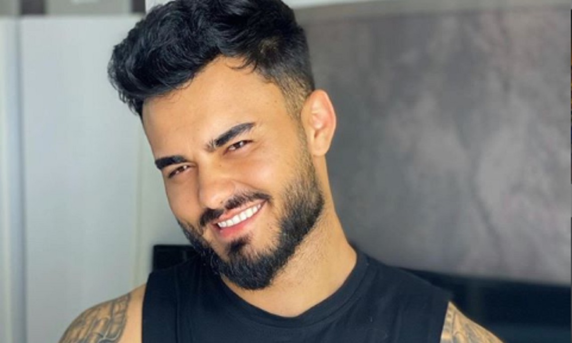 Imagine Stire Câte clase are Jador. Concurentul de la Survivor România a fost susținut cu ajutorul social de la stat | 2review.ro