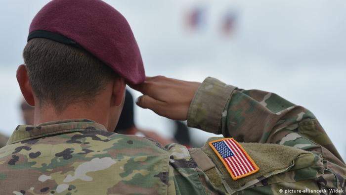 Imagine Stire Pretindea că e militar american și lua mii de euro de la femeile îndrăgostite. Bărbatul a fost trimis în judecată | 2review.ro