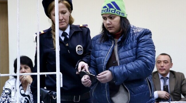 Imagine Stire O femeie a decapitat o fetiță de patru ani, dar a fost eliberată după 5 ani de închisoare | 2review.ro