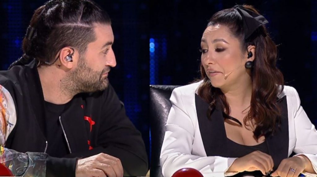 Imagine Stire Smiley și Andra, declarații spumoase la Românii au talent! „Eu sunt dispus să te fac plic pe mine” | 2review.ro