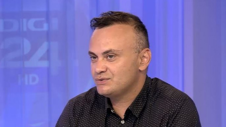 Imagine Stire Medicul Adrian Marinescu, despre serul AstraZeneca: „Trombozele apar și la persoanele nevaccinate” | 2review.ro