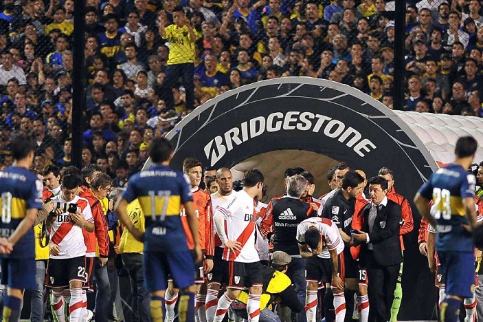 Imagine Stire El Superclasico, tragedie și scandal | 2review.ro