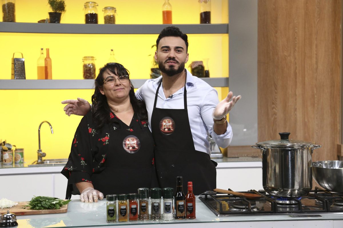 Imagine Stire Mama lui Jador nu-i ascultă muzica: ”Nu-mi place ce face el!” | 2review.ro