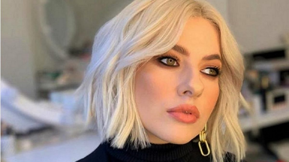 Imagine Stire Lidia Buble, cu ochii în lacrimi pe rețelele de socializare! Ce s-a întâmplat cu artista. „Pot să-mi exprim sentimentele” | 2review.ro