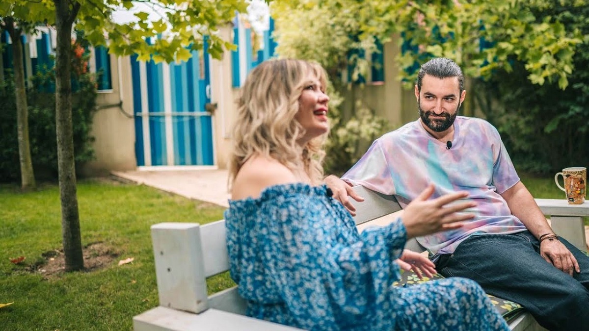 Imagine Stire Smiley, primele declarații despre numele fiicei sale. Cum o va chema pe micuță: „Ne-am gândit” | 2review.ro