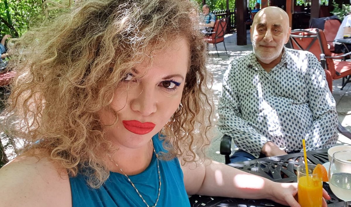 Oana și Viorel Lis, la o terasă din București pe 20 iunie 2020 © Facebook