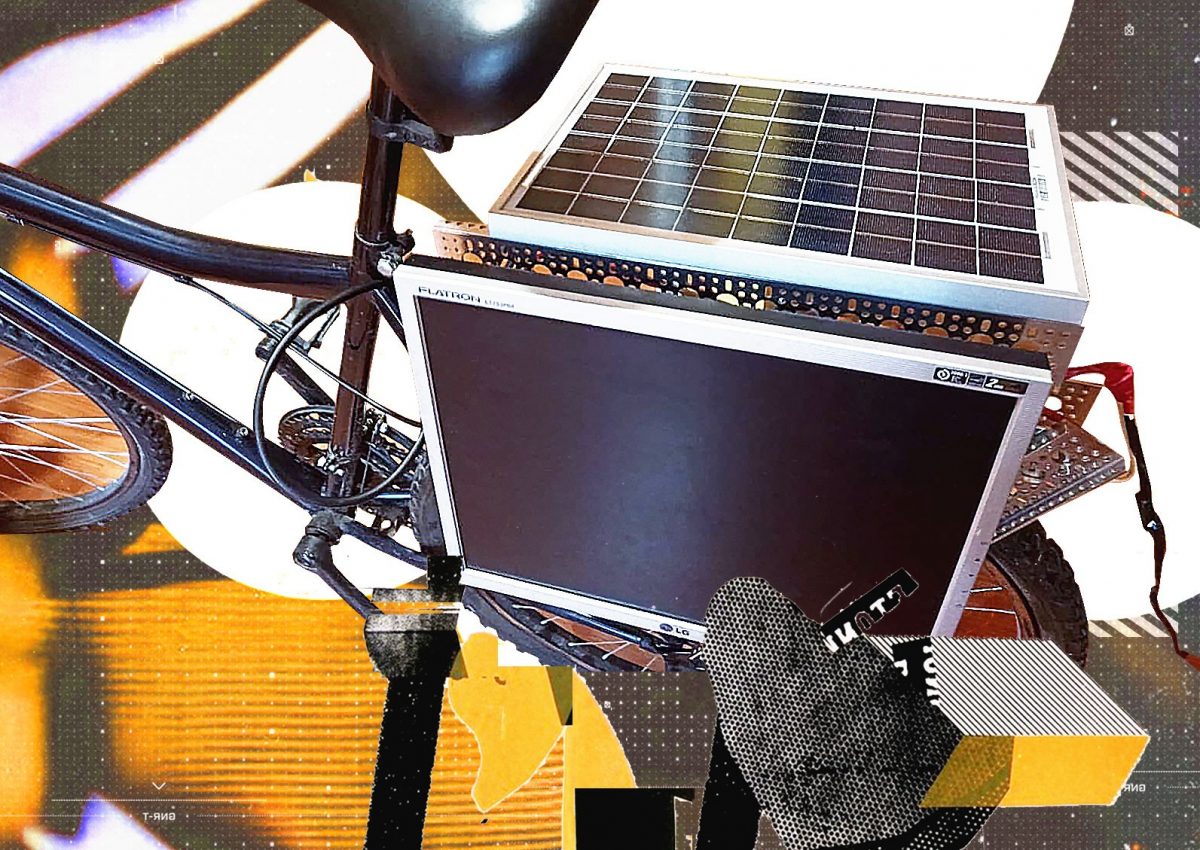 Imagine Stire Ei sunt elevii-inventatori din Craiova. Cum arată bicicleta lor cu panouri solare | 2review.ro