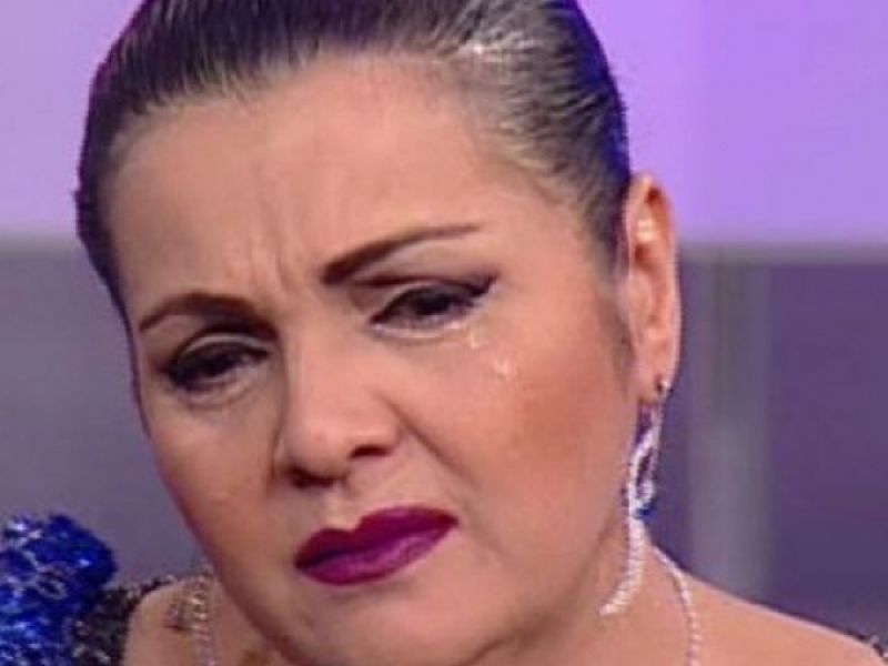 Imagine Stire Traumatizant! Cornelia Catanga a fost aruncată la naștere, după ce au crezut că a murit „Eram vânătă din cap până în picioare” | 2review.ro