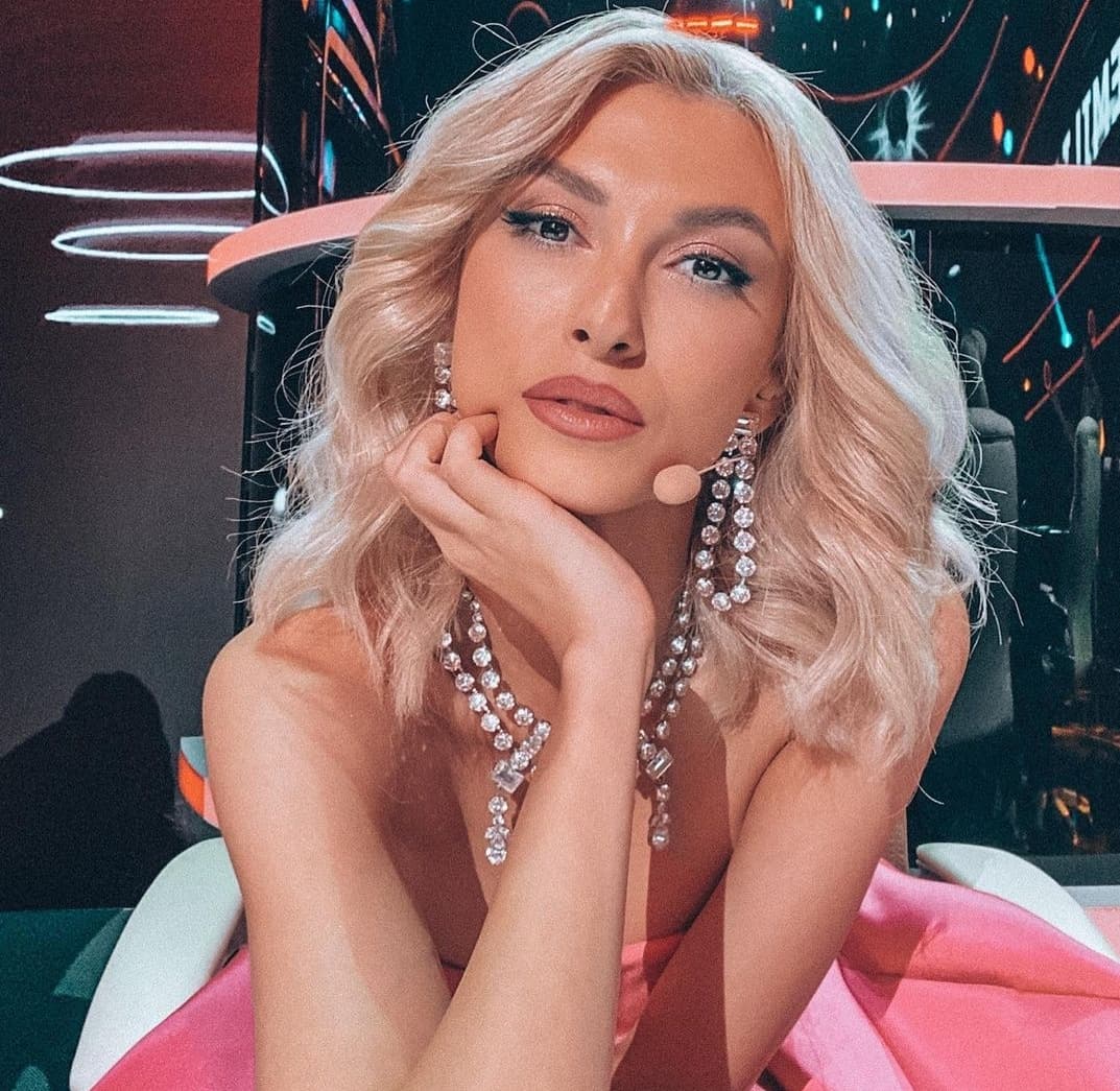 Imagine Stire Andreea Bălan a încheiat războiul cu George Burcea! „L-am iertat. Am ajuns la concluzia ca eram în etape diferite” | 2review.ro