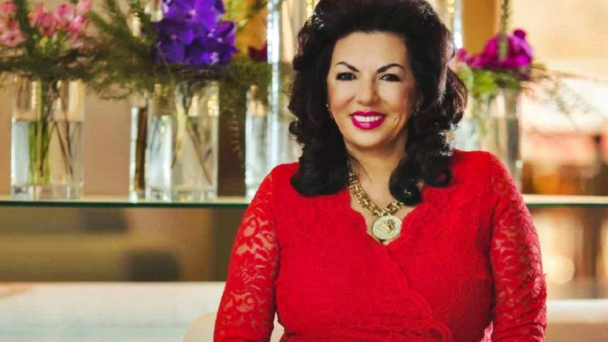 Imagine Stire Carmen Harra a dezvăluit rețeta care o ferește de boli: „Am învățat asta de la Dalai Lama” | 2review.ro