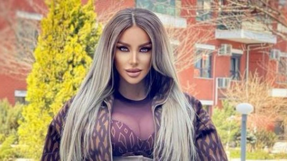 Imagine Stire Bianca Drăgușanu și Gabi Bădălău locuiesc deja împreună. Al cui este apartamentul în care au ales să se mute. FOTO | 2review.ro