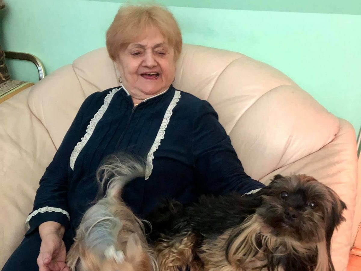 Imagine Stire O întâmplare i-a salvat viața Cameliei Miroșeru. Fără să aibă vreun simptom, vedeta s-a dus la medic și a aflat că are cancer | 2review.ro