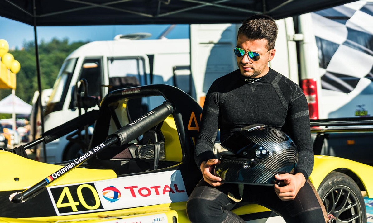 Imagine Stire Pilotul de raliu care a concurat la „Ferma” reintră în circuit la Cheile Grădiștei. Cum a slăbit Octavian Ciovică 15 kilograme | 2review.ro