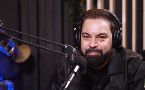 Imagine Stire Florin Salam, drum greu spre succes. A avut multe lipsuri în copilărie „Închideam ochii și trăiam momentul” | 2review.ro