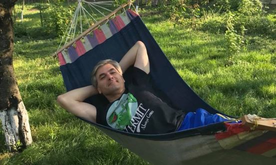 Imagine Stire Cu ce se ocupă Mircea Radu după ce a renunțat la televiziune. “Nu sunt genul pretențios!” Ex-prezentatorul are o nouă pasiune | 2review.ro