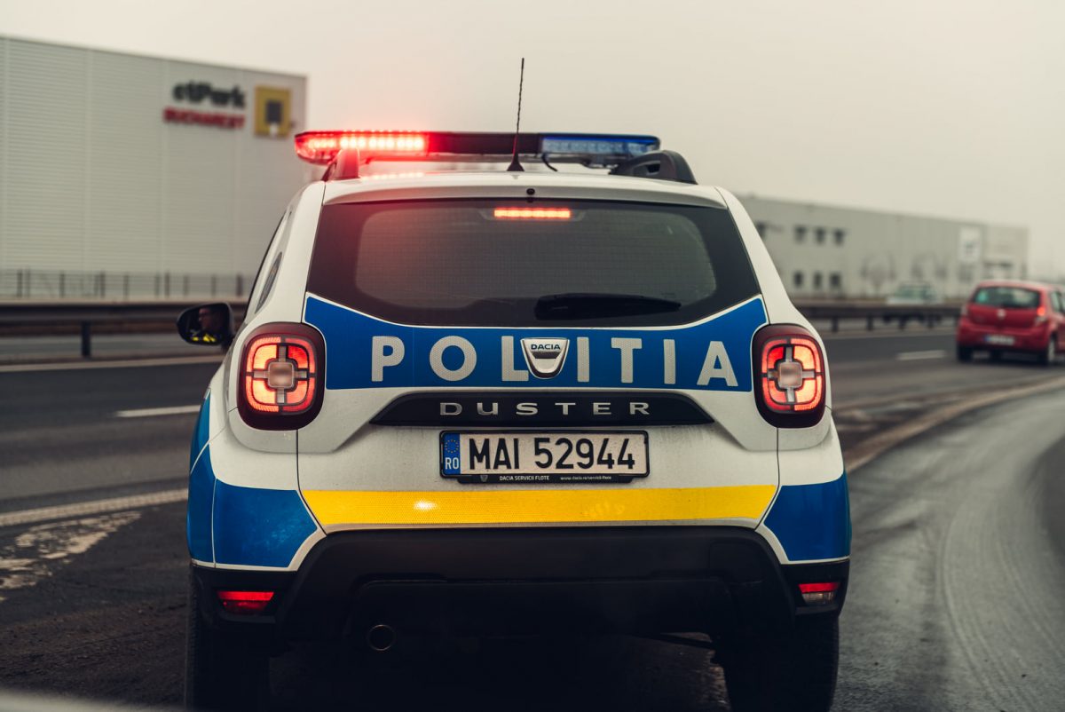 Imagine Stire Șeful interimar de la Serviciul Permise și Înmatriculări Suceava a fost arestat | 2review.ro