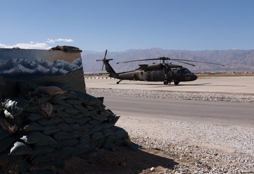 Imagine Stire Panică în Afganistan. Peste 80 de talibani au fost uciși în urma unor bombardamente | 2review.ro