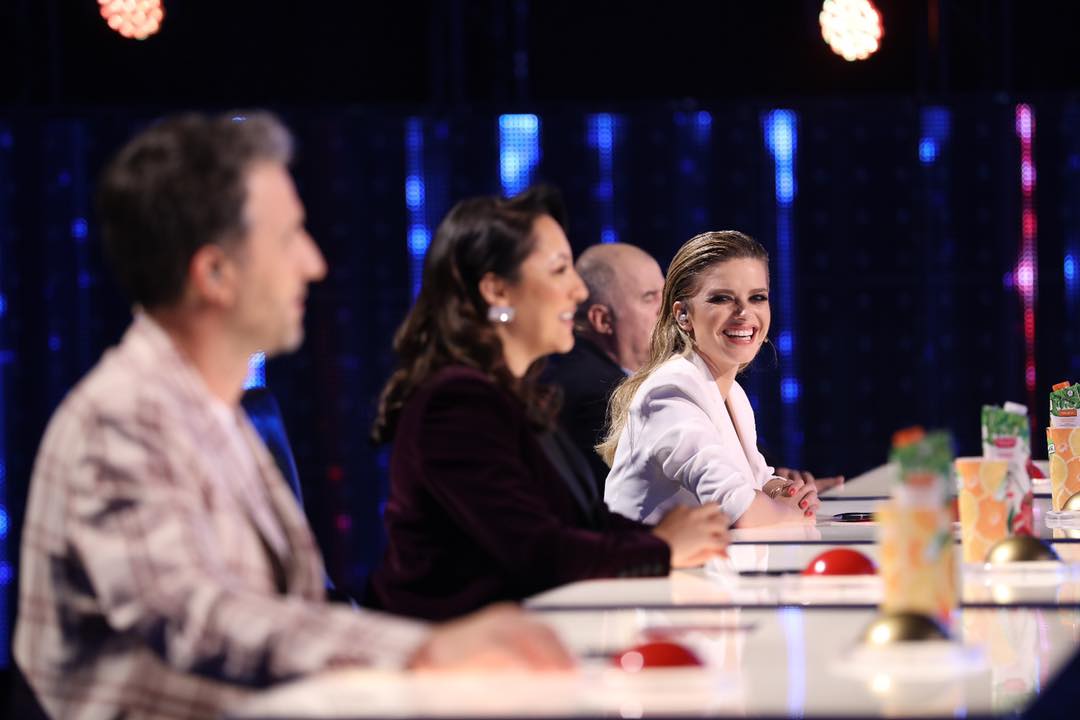 Imagine Stire Olivia Steer, ironii și înjurături din partea lui Florin Călinescu, la Românii au Talent: „ Măi, Moisescu, nu cumva se duce la o shaormerie, la o ceva…?!?” | 2review.ro