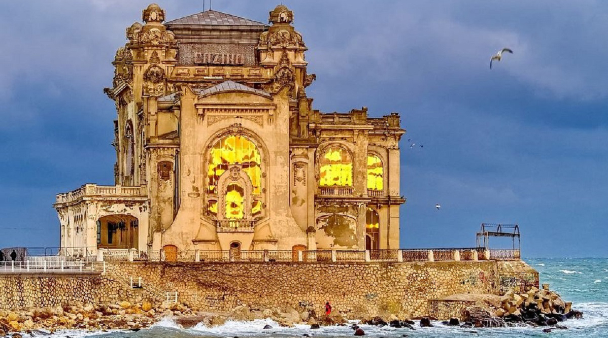 Imagine Stire Se ridică restricţiile pe litoral începând cu ziua de Florii. Hotelieri şi patronii de restaurante își freacă mâinile de bucurie | 2review.ro