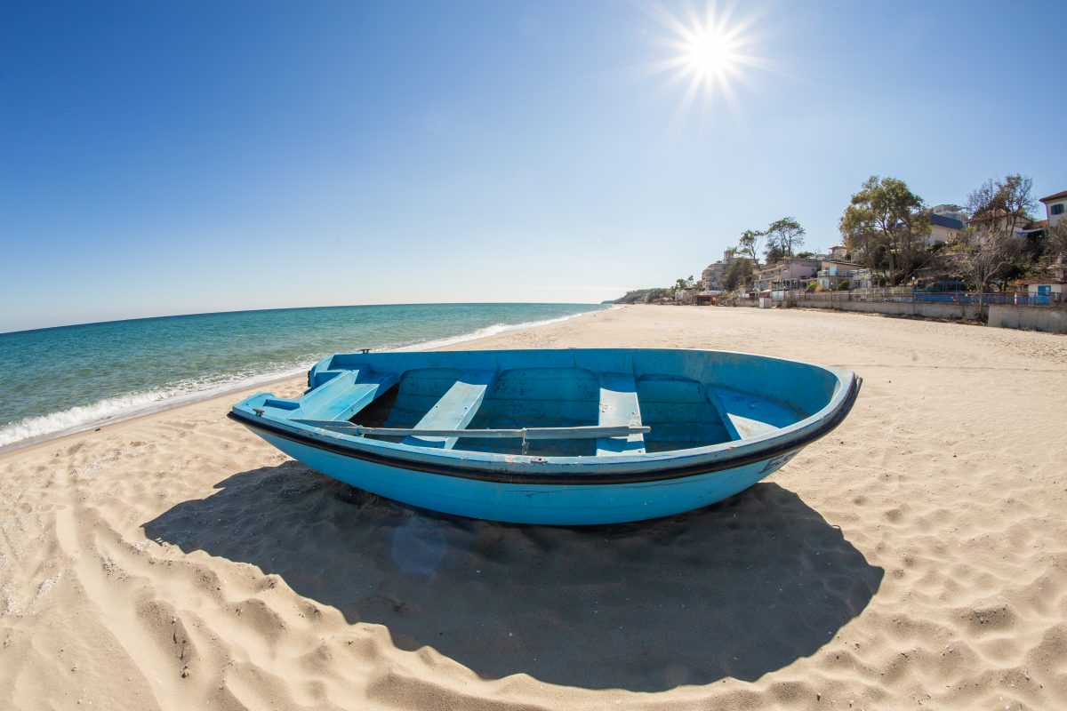 Imagine Stire Bulgaria impune noi condiții pentru românii care vor să meargă în vacanţă. Ce se va întâmpla, începând cu 1 mai | 2review.ro