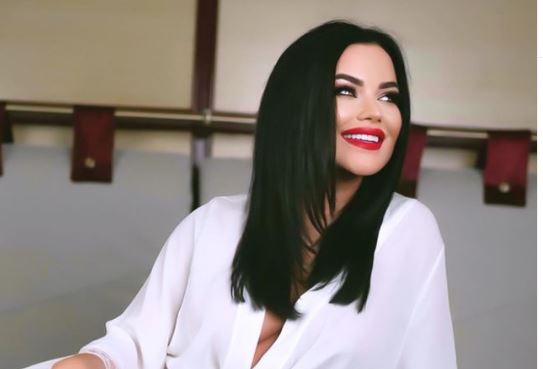 Imagine Stire Carmen de la Sălciua, mesaj subliminal pentru iubiții din viața ei: ”Frumoși, dar proști!” | 2review.ro