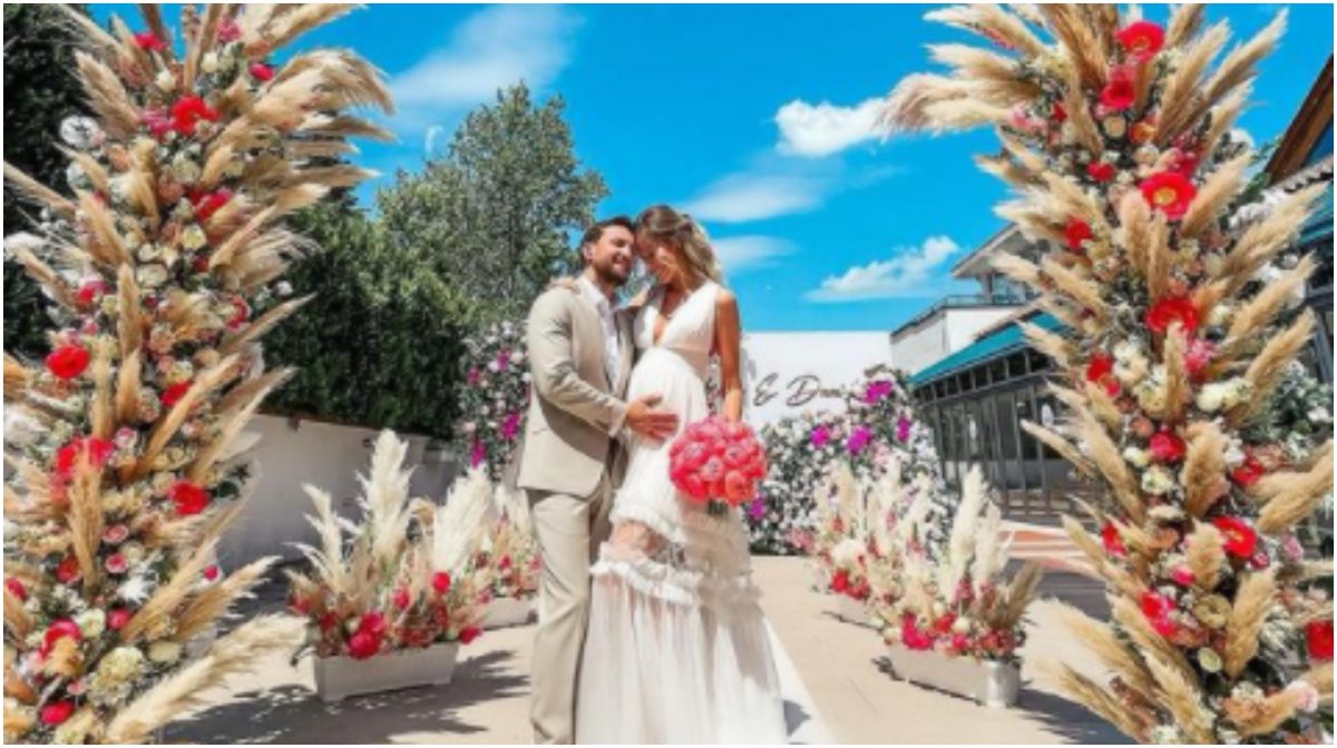 Imagine Stire Gabriela Prisăcariu, luată la „mișto” în ziua nunții. Ce mesaj a putut să-i transmită o urmăritoare de pe Instagram | 2review.ro