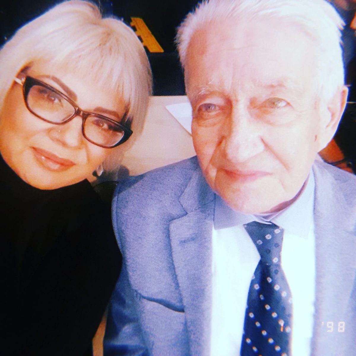 Imagine Stire Catinca Roman este în doliu: „L-am pierdut pe tata azi noapte. Am avut o legătură specială și a fost un om deosebit.” | 2review.ro