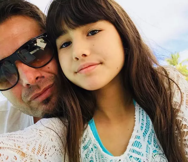Imagine Stire O domnișoară în toată regula! Cât de mare s-a făcut fiica mijlocie a lui Adrian Mutu | 2review.ro