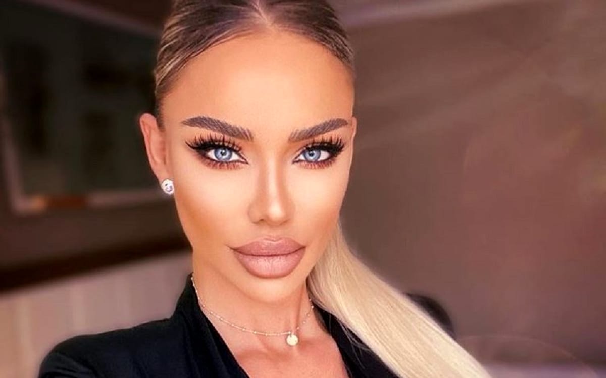 Imagine Stire Bianca Drăgușanu, Paște atipic. Ce activitate și-a găsit diva la prima oră a dimineții | 2review.ro