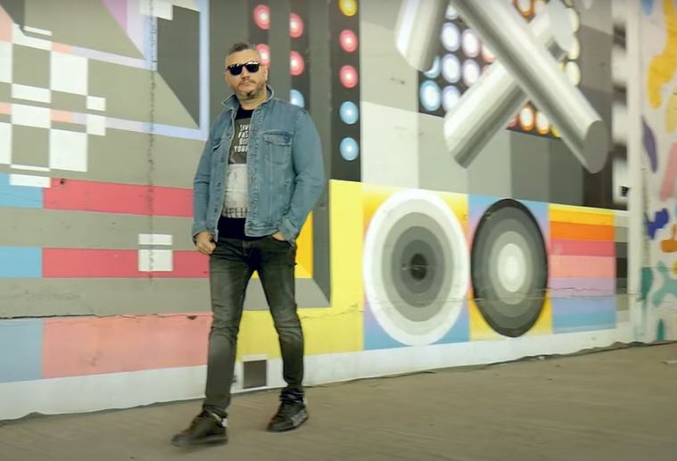 Imagine Stire LOCODJ, prima apariție într-o strofă rap: ”Am multe de spus!” | 2review.ro