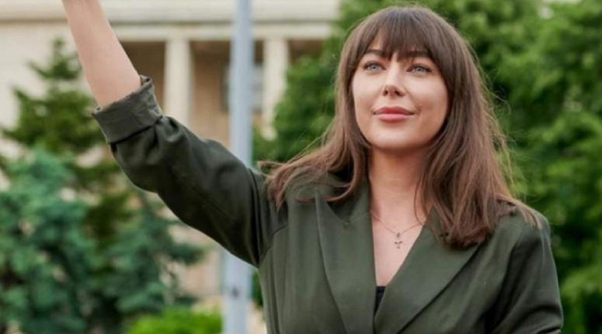 Imagine Stire Oana Lovin va avea emisiune la televizor. Unde o poți vedea pe starletă în fiecare seară de la ora 23:30? | 2review.ro