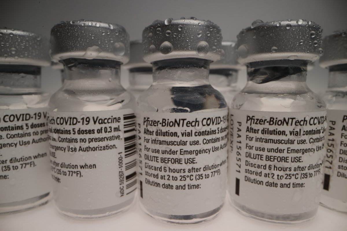 Imagine Stire Atenție! La cât timp trebuie administrată cea de-a treia doză a vaccinului Pfizer | 2review.ro