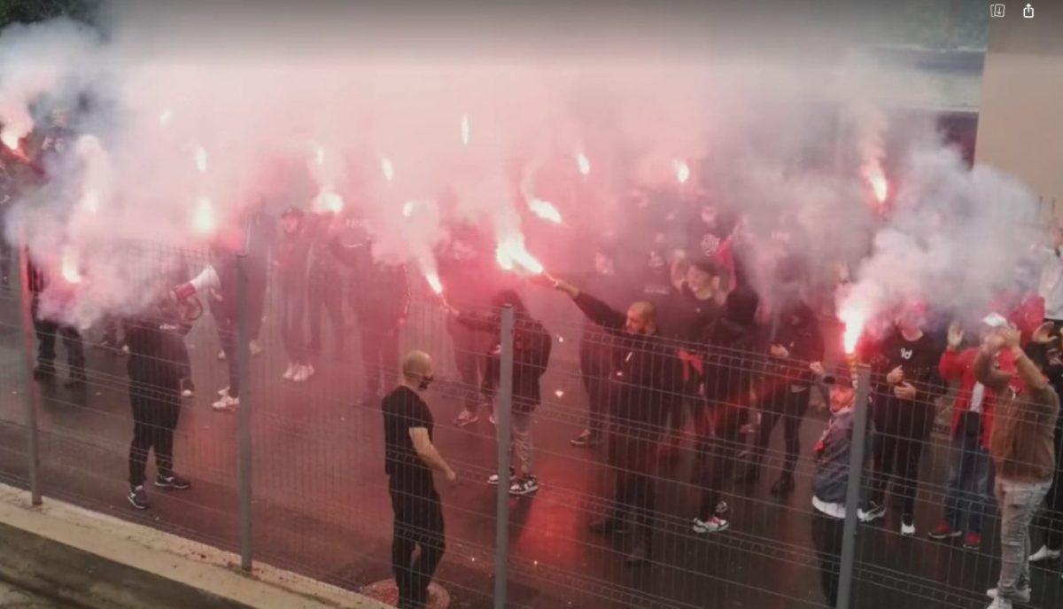 Imagine Stire Sărbătoare la Arad: „Bătrâna Doamnă”, încă un an în Liga 1! | 2review.ro