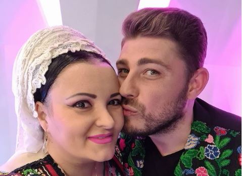 Imagine Stire Silviana Rîciu, sărbătorită de colegii de breaslă: ”La mulți ani, prietenă dragă!” | 2review.ro