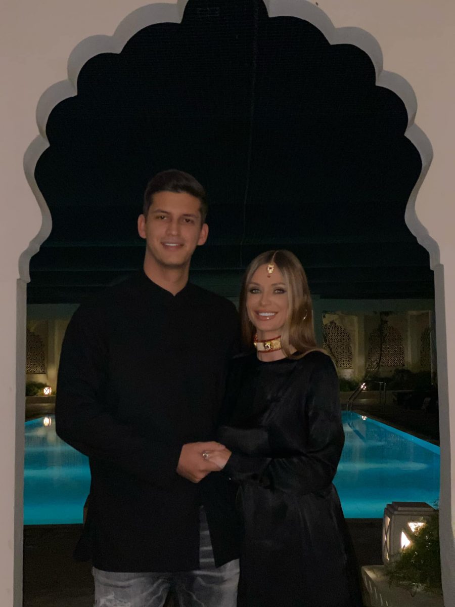 Imagine Stire Mihnea, fiul lui Adrian Năstase, s-a căsătorit cu Corina Corolevschi. Unde și-au oficializat relația “Ken” și “Barbie” din politică | 2review.ro