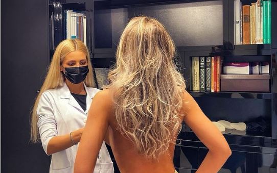 Imagine Stire Bianca Drăgușanu, vizită fulger la estetician: își schimbă implanturile! | 2review.ro