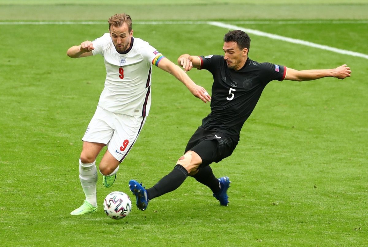Top Pariu: Fotbalul este „Sportul Rege” » Primul „11” este AICI »»