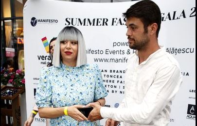 Imagine Stire Marius Elisei și-a pus, din nou, verigheta! Cum au apărut cei doi la Gala Summer Fashion | 2review.ro