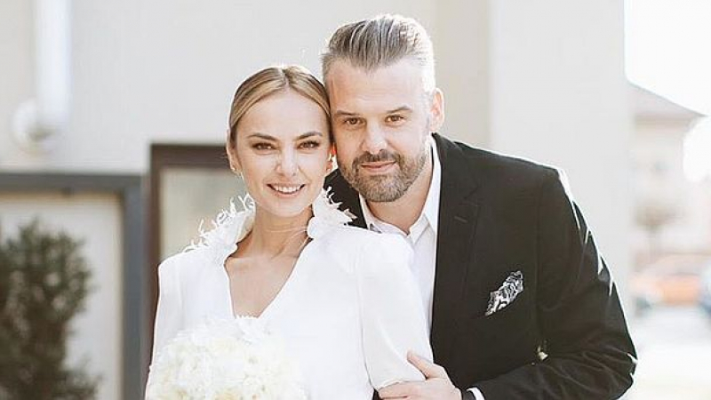 Imagine Stire Roxana Ionescu și Tinu Vidaicu s-au cununat religios! Primele imagini de la eveniment | 2review.ro
