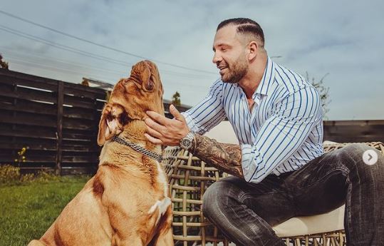 Imagine Stire Gabi Bădălău l-a luat la ”mișto” pe Alex Bodi: ”Nu stau de vorbă prin parcări!” | 2review.ro