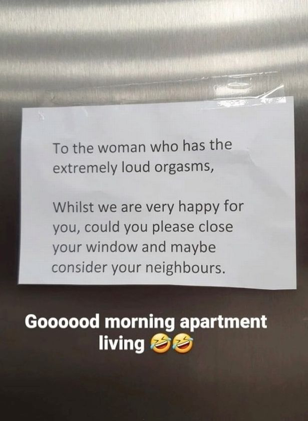 Acesta este mesajul lăsat de un bărbat pentru vecina care întreținea relații intime cu geamurile deschise © mirror.co.uk